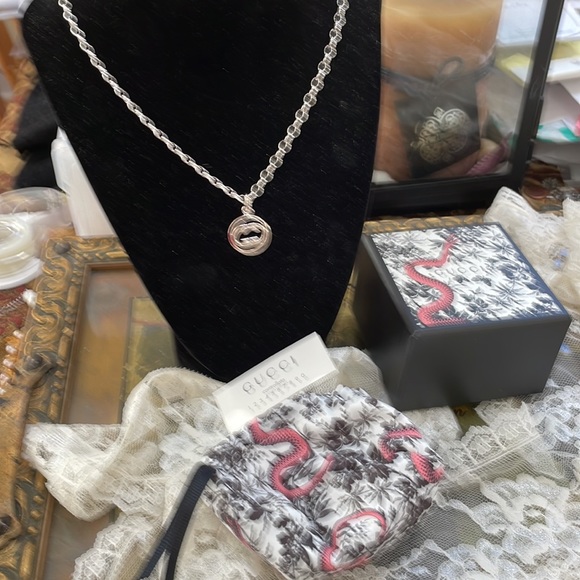 Gucci 925 Sterling Necklace - Picture 2 of 15